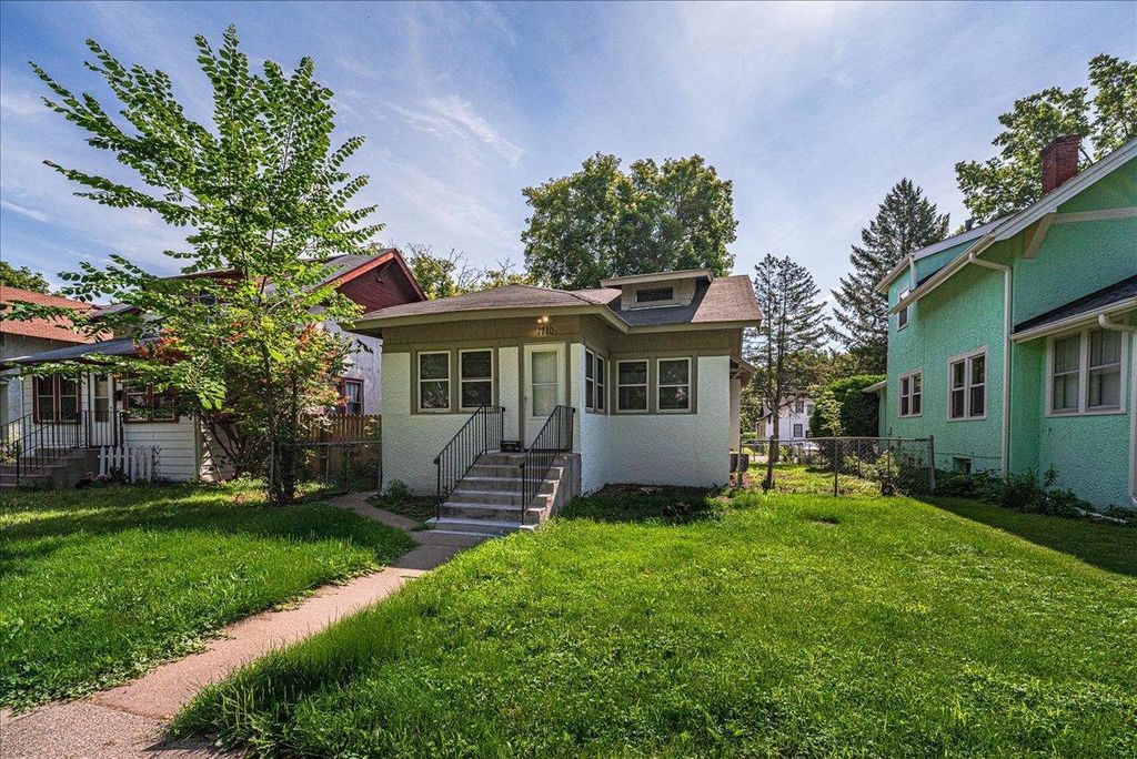 1710 N Newton Avenue N, Minneapolis, MN 55411