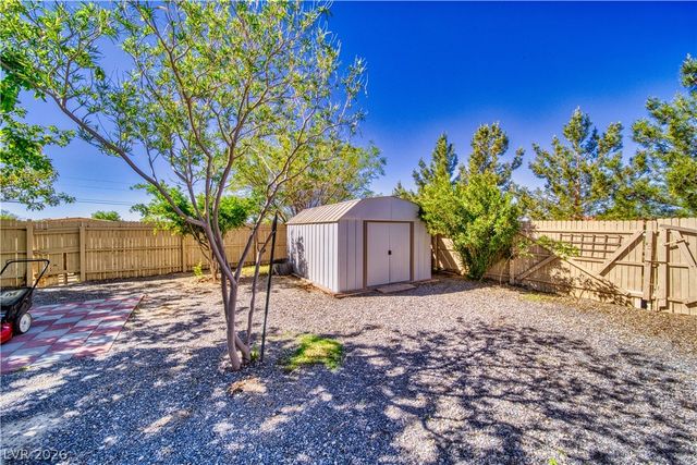 451 West Leffner Drive, Pahrump, NV 89060