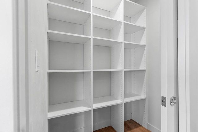 210 CLUBHOUSE LANE, Kimberly, WI 54913