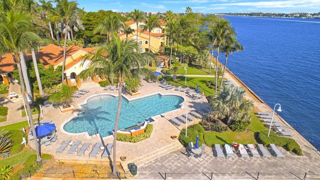 127 Yacht Club Way 101, Hypoluxo, FL 33462