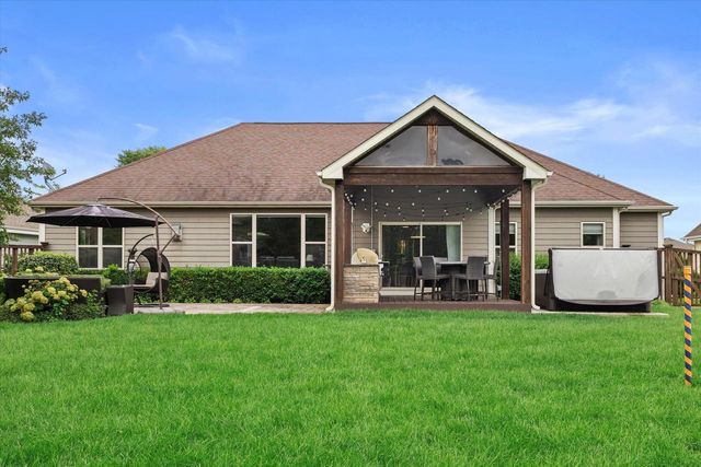 8422 94th COURT, Pleasant Prairie, WI 53158