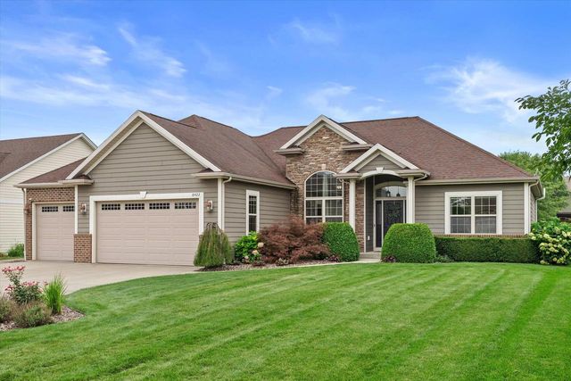8422 94th COURT, Pleasant Prairie, WI 53158