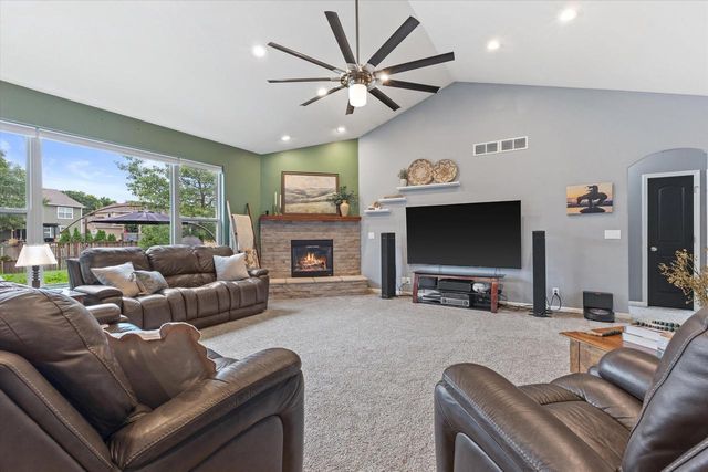 8422 94th COURT, Pleasant Prairie, WI 53158
