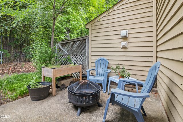 30 Stonewall Way, Durham, NC 27704