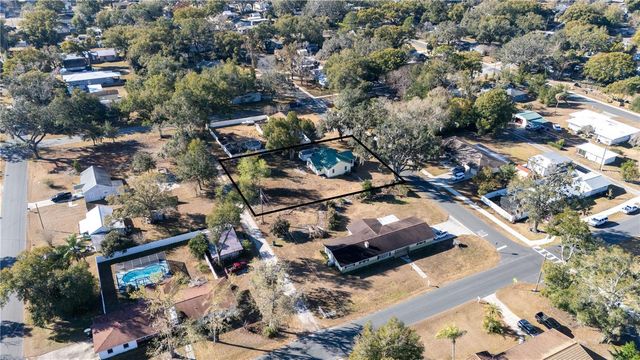 5640 17TH STREET, Zephyrhills, FL 33542