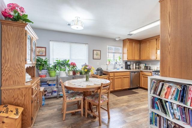 1045 North Boulevard, Shasta Lake, CA 96019