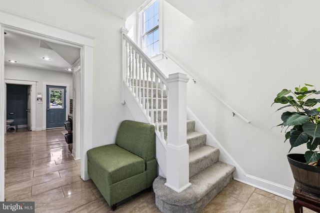 300 TOWNSEND AVE, Baltimore, MD 21225