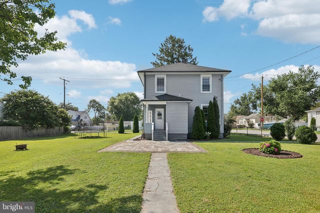 300 TOWNSEND AVE, Baltimore, MD 21225