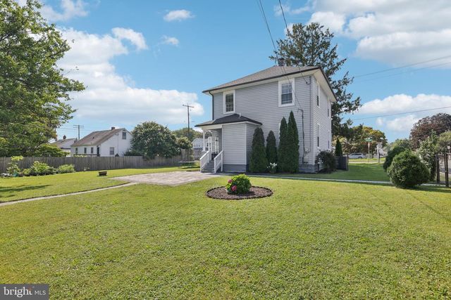 300 TOWNSEND AVE, Baltimore, MD 21225