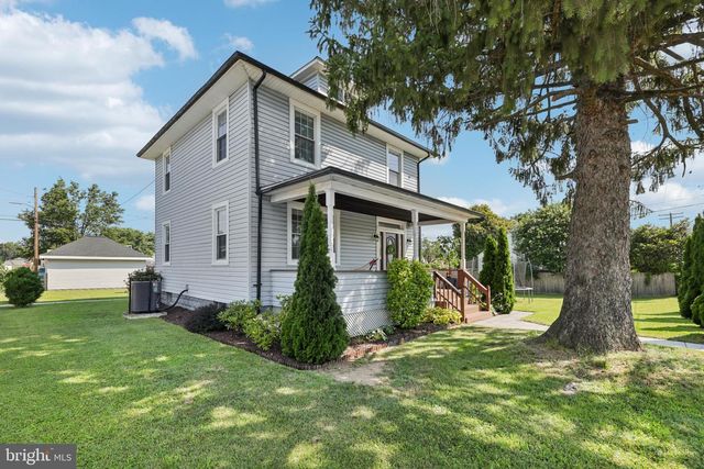 300 TOWNSEND AVE, Baltimore, MD 21225