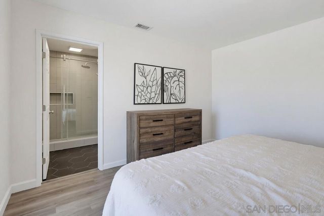 6930 Bruce Ct, La Mesa, CA 91942