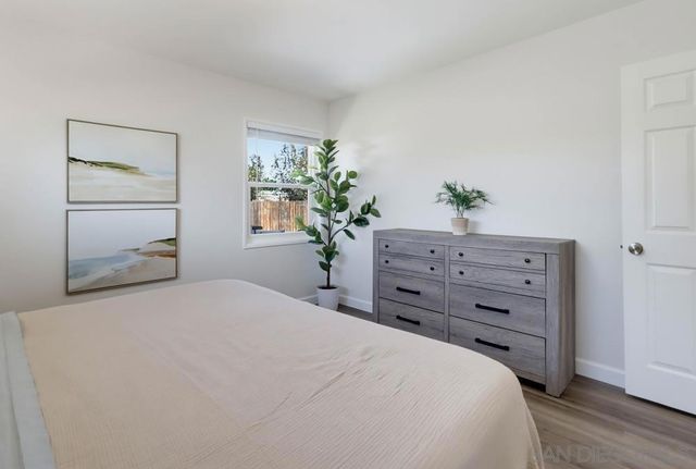6930 Bruce Ct, La Mesa, CA 91942