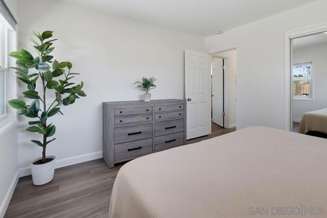 6930 Bruce Ct, La Mesa, CA 91942
