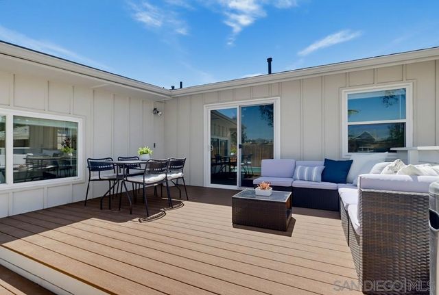 6930 Bruce Ct, La Mesa, CA 91942