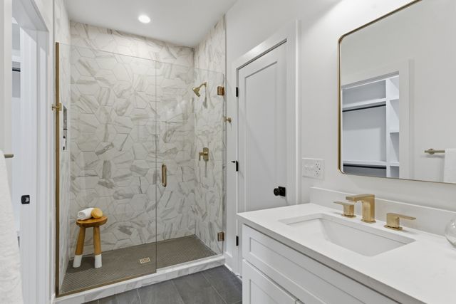 5618B Obrien Ave, Nashville, TN 37209