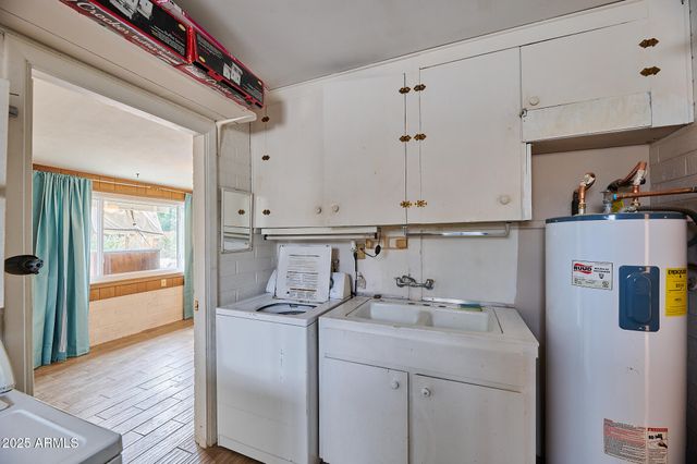 5410 E UNIVERSITY Drive, Mesa, AZ 85205