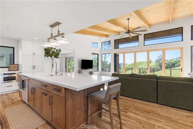 3275 Timberline, Paso Robles, CA 93446