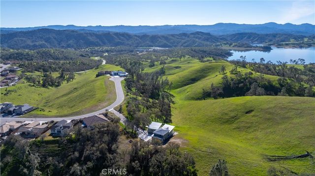 3275 Timberline, Paso Robles, CA 93446
