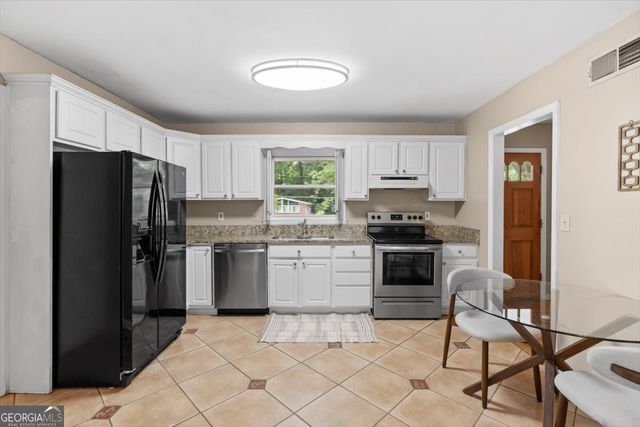 3130 Vista Brook Drive, Decatur, GA 30033
