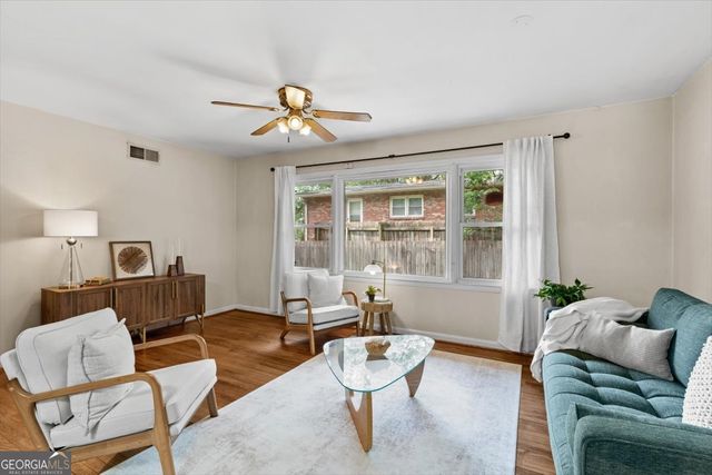 3130 Vista Brook Drive, Decatur, GA 30033