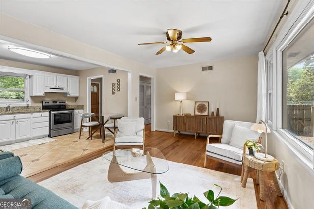 3130 Vista Brook Drive, Decatur, GA 30033