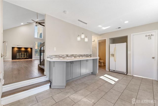 496 Westgate Drive, Edison, NJ 08820