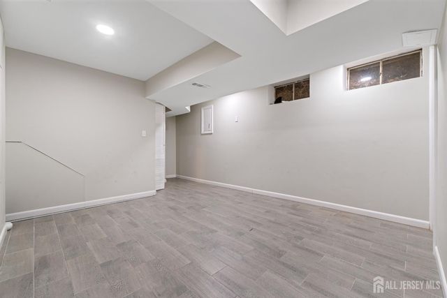496 Westgate Drive, Edison, NJ 08820