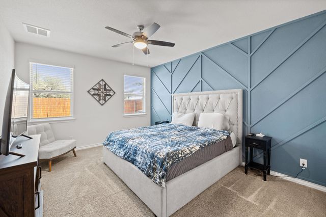 380 Capstone RD, Liberty Hill, TX 78642