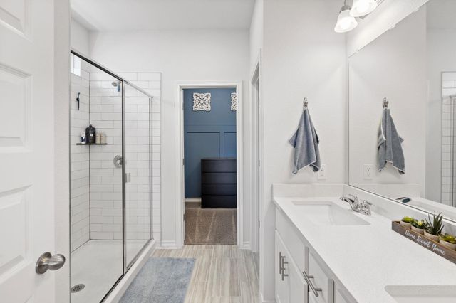 380 Capstone RD, Liberty Hill, TX 78642