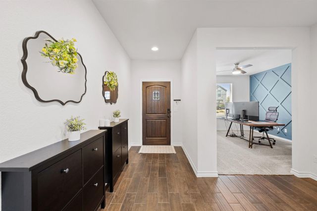 380 Capstone RD, Liberty Hill, TX 78642