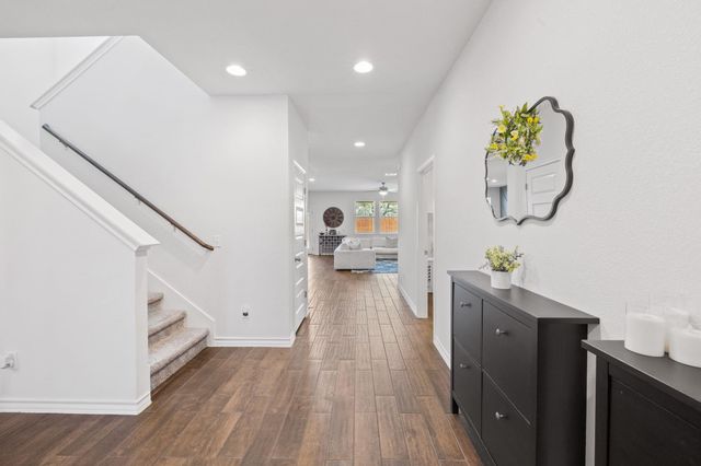 380 Capstone RD, Liberty Hill, TX 78642