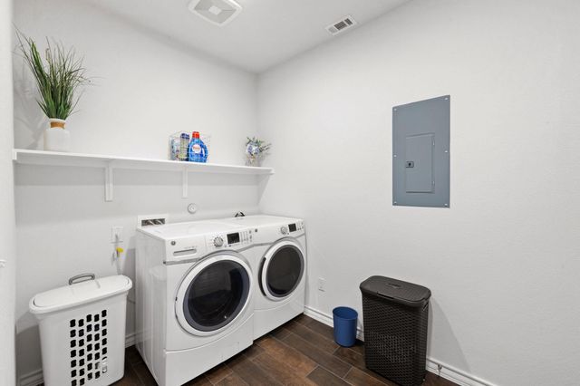 380 Capstone RD, Liberty Hill, TX 78642