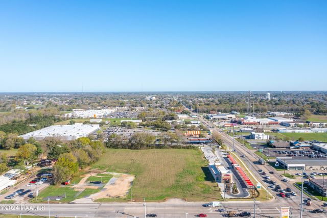 200 Blk Blk Ridge Road, Lafayette, LA 70506