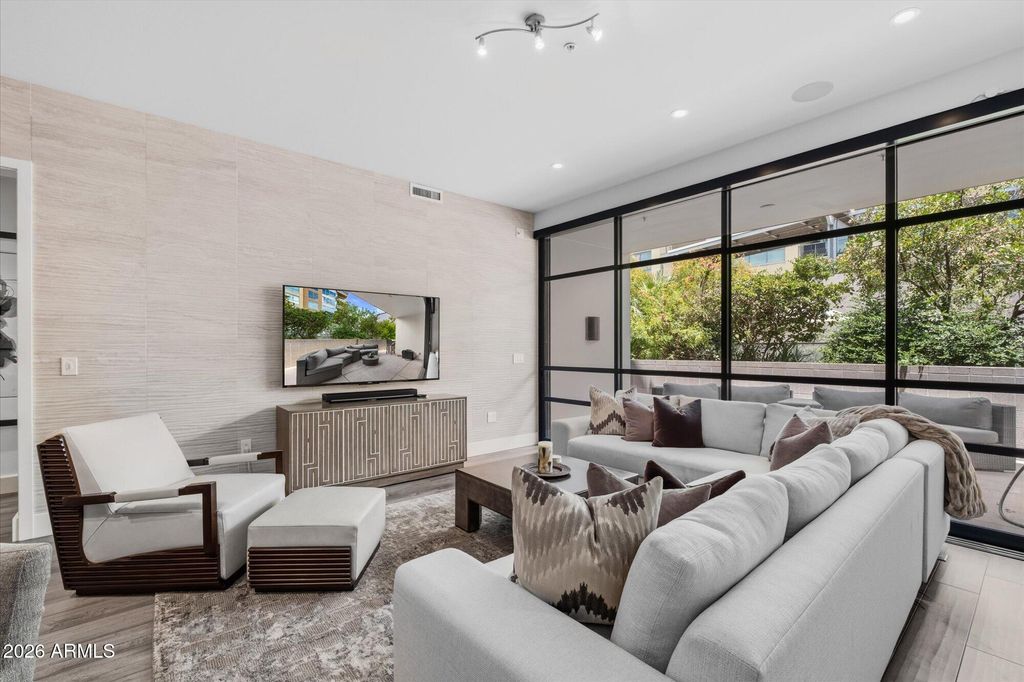 15215 N KIERLAND Boulevard 314, Scottsdale, AZ 85254 — exterior