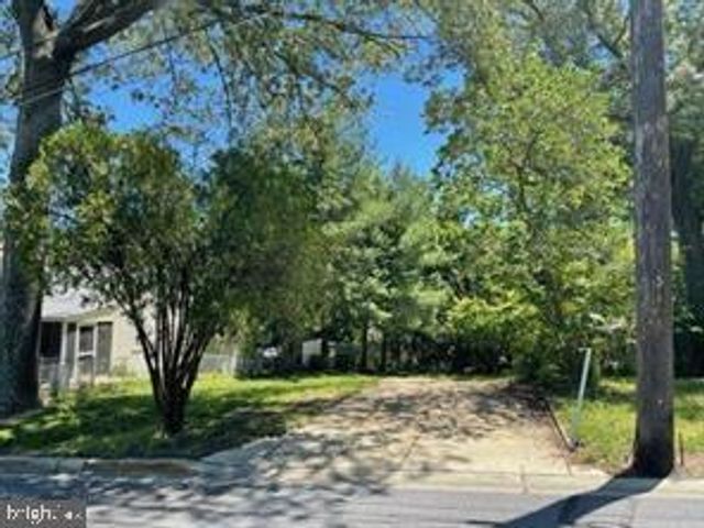 6505 KANSAS LN, Takoma Park, MD 20912