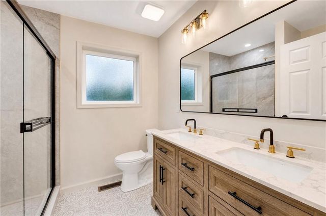 2585 Amelia Avenue, Decatur, GA 30032