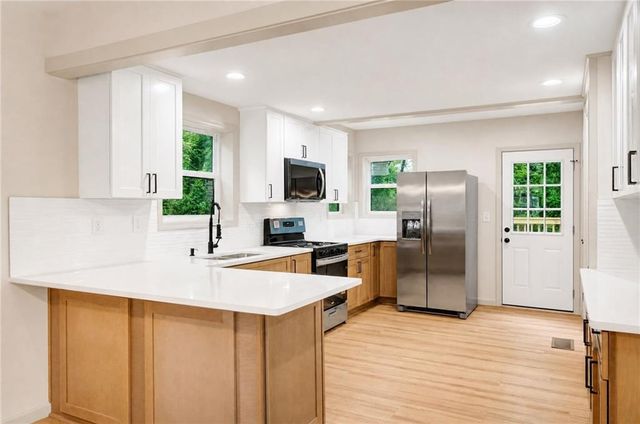 2585 Amelia Avenue, Decatur, GA 30032