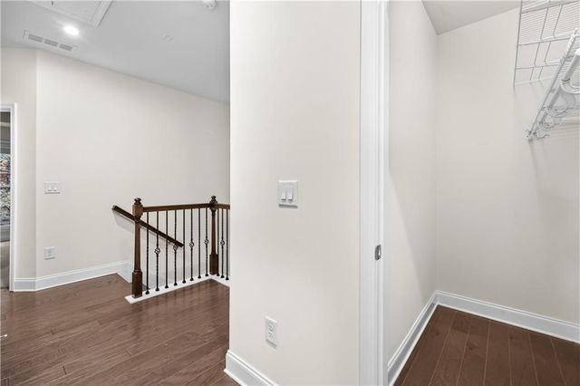 2166 Rock Creek Park, Decatur, GA 30033