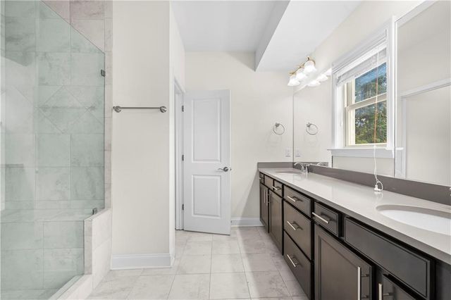 2166 Rock Creek Park, Decatur, GA 30033