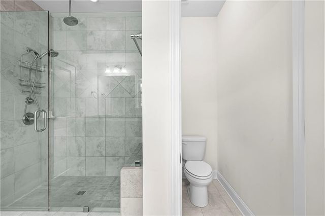 2166 Rock Creek Park, Decatur, GA 30033