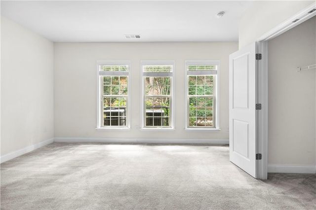 2166 Rock Creek Park, Decatur, GA 30033