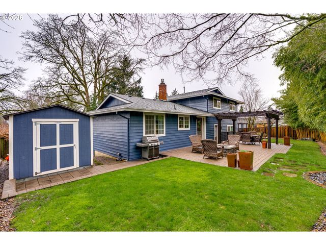 18370 FRANKLIN Way, Gladstone, OR 97027