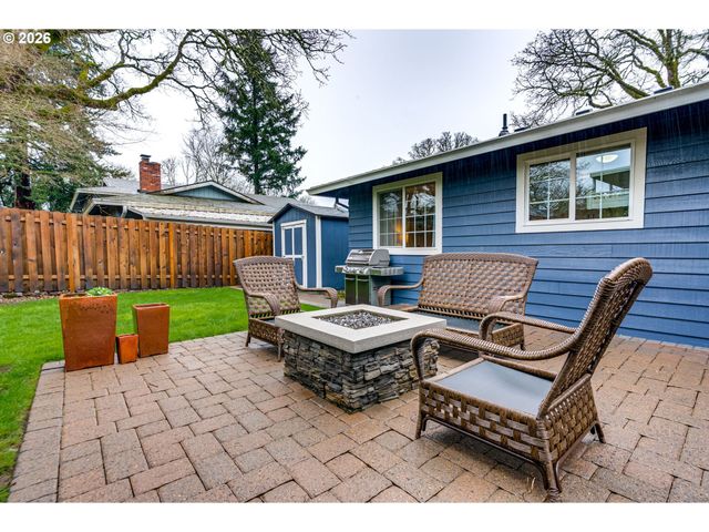 18370 FRANKLIN Way, Gladstone, OR 97027