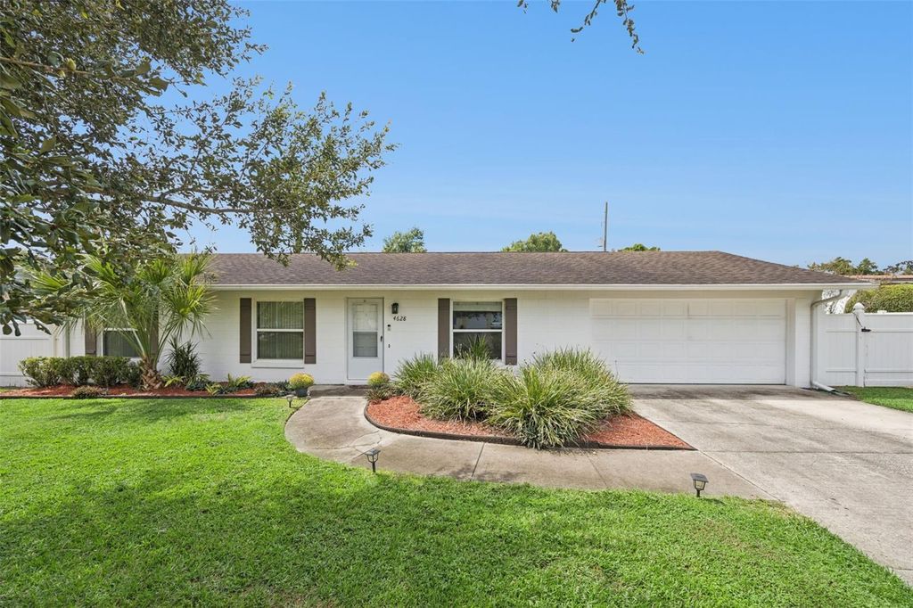 Image 1 of property listing at 4628 S SHORE ROAD, Orlando, FL 32839