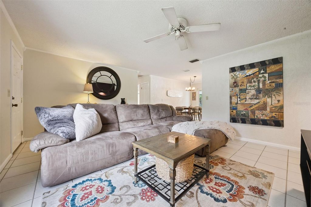 Image 11 of property listing at 4628 S SHORE ROAD, Orlando, FL 32839
