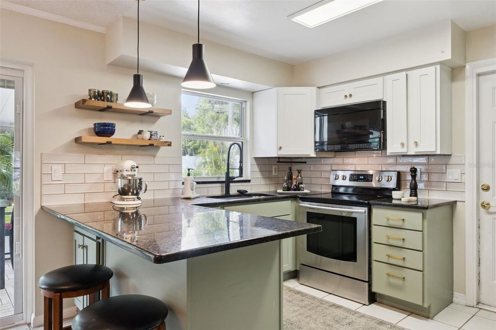Image 21 of property listing at 4628 S SHORE ROAD, Orlando, FL 32839