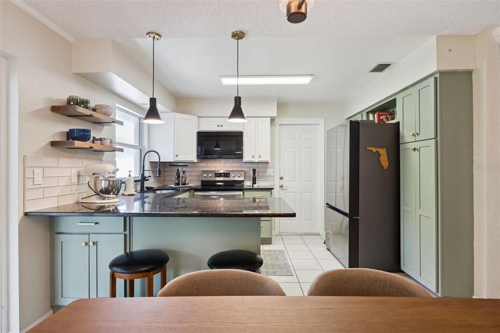 Image 23 of property listing at 4628 S SHORE ROAD, Orlando, FL 32839