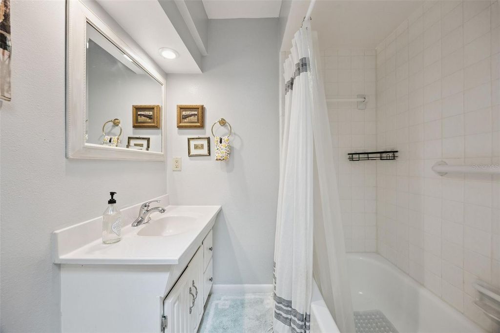 Image 31 of property listing at 4628 S SHORE ROAD, Orlando, FL 32839