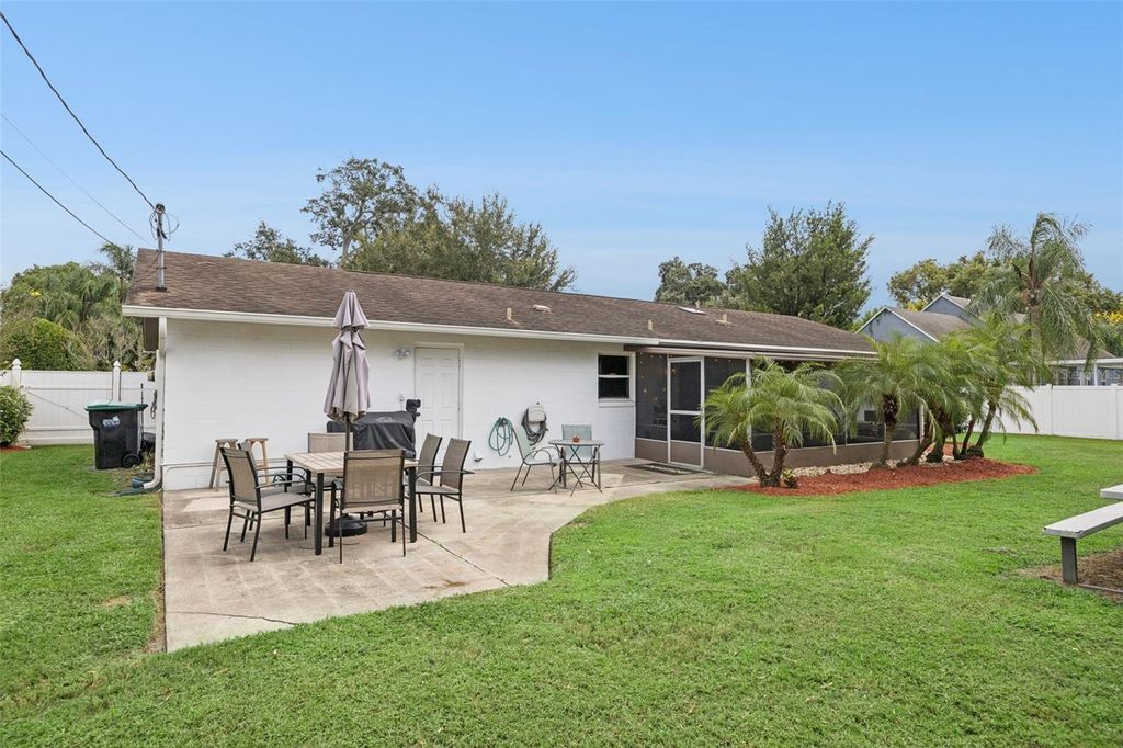 Image 39 of property listing at 4628 S SHORE ROAD, Orlando, FL 32839