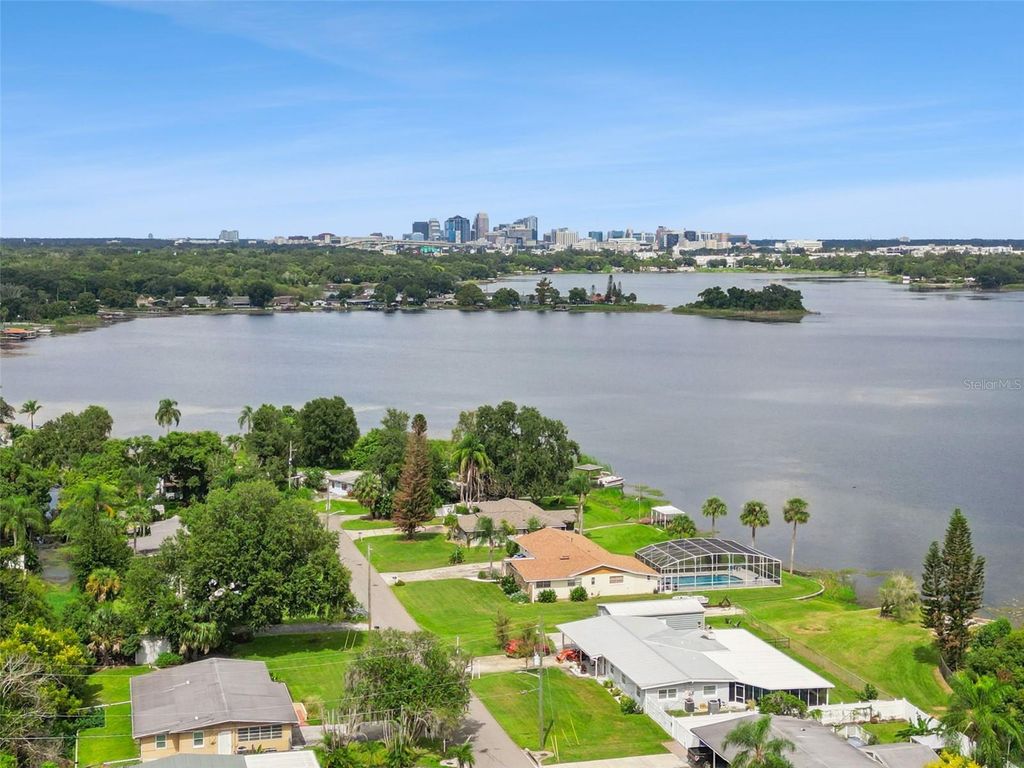 Image 53 of property listing at 4628 S SHORE ROAD, Orlando, FL 32839